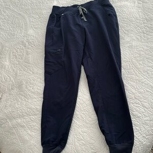 Women’s figs scrub pants